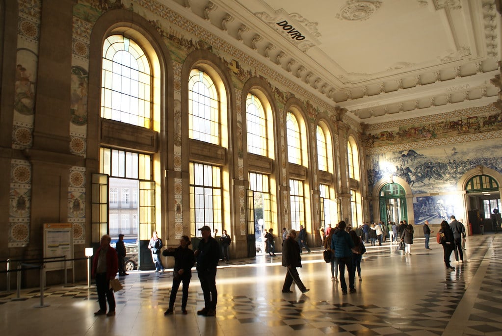 Hall des voyageurs de la Gare de Porto-São Bento