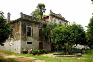 Parc Quinta das Devesas à Porto : Camélias, palais & fantôme