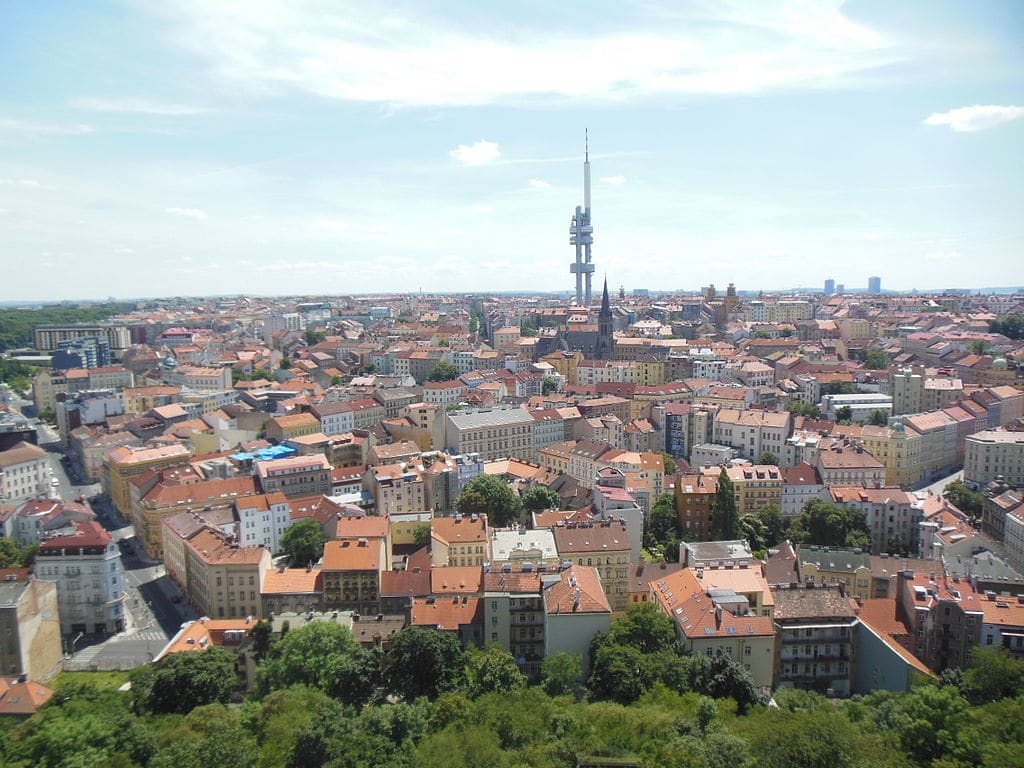 Vue sur le quartier de Zizkov à Prague - Photo de PatrikPaprika