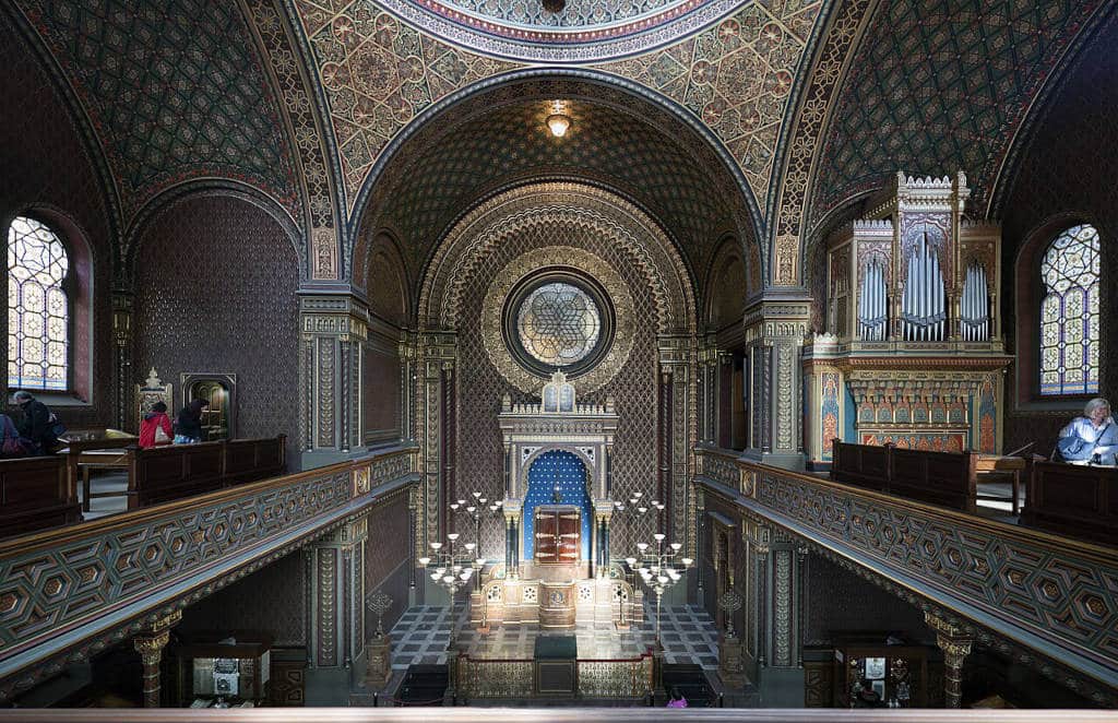 Intérieur de la Synagogue Espagnole de Prague. Photo de Thomas Ledl