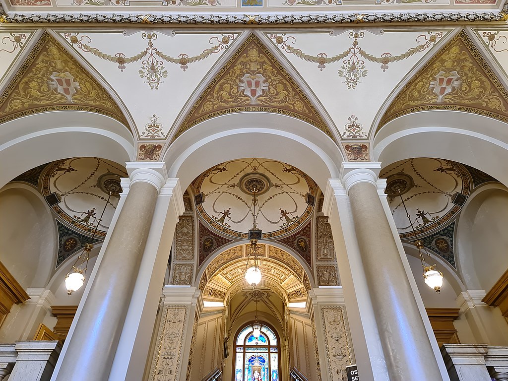 A l'intérieur du Musée d'art décoratif de Prague - Photo de Ricardalovesmonuments