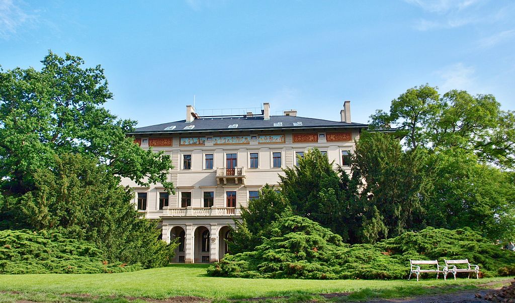 Vila Gröbovka dans le parc Havlickovy Sady, quartier de Vinohrady à Prague - Photo VitVit