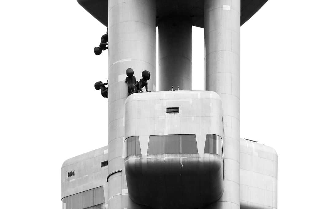 Bébés de David Cerny sur la Tour de télévision de Zizkov – Photo de Raimond Spekking