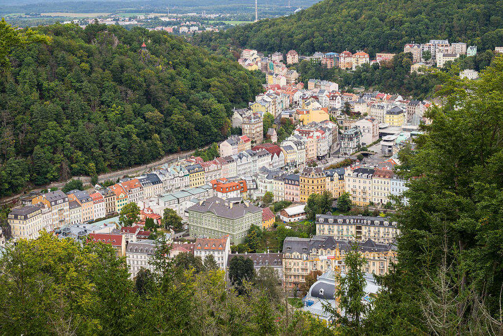 Vue sur la ville thermale de Karlovy Vary - Photo de rboed - Licence ccby 2.0