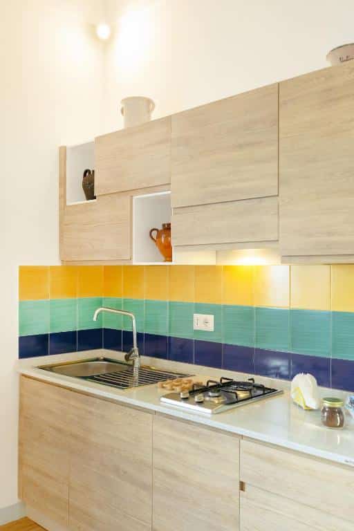 Cuisine de l'appartement hotel Torretta Corricella - Punta Pizzaco à Procida.