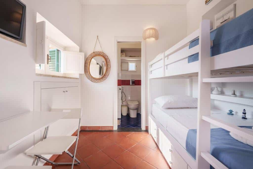 Dans le studio Torretta Corricella - Torretta à Procida.