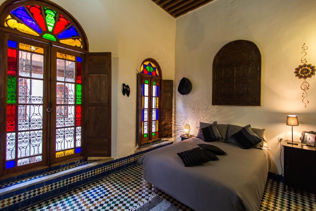 Chambre à un prix abordable au Riad Dar Nejma à Fes.