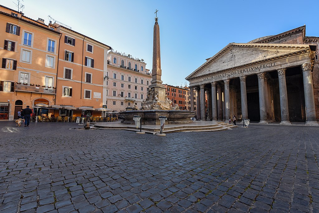 Monument incontournable : Panthéon de Rome au petit matin - Photo de Meshari Alawfi