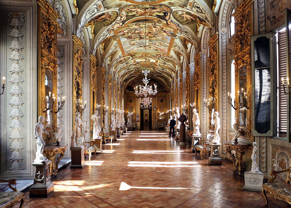 > Intérieur du Palazzo Doria Pamphilj à Rome – Photo de Sailko