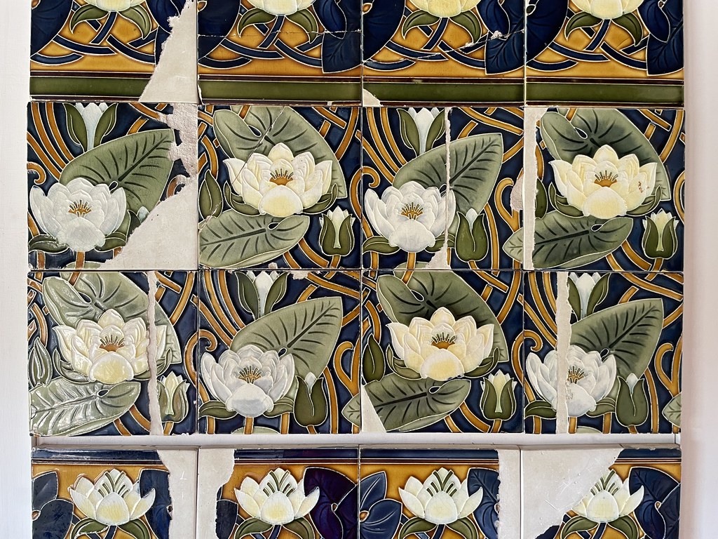 Faience Villeroy and Boch dans la Casina della Civette à Rome.