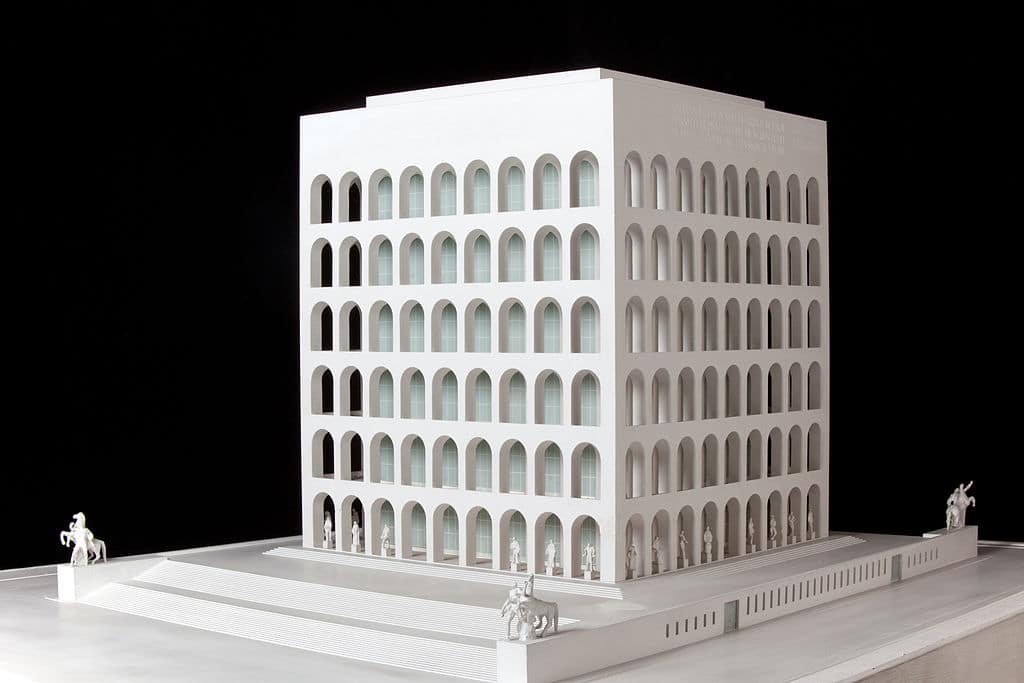Maquette du Palazzo della Civilta italiana au Museo scienza e tecnologia di Milano par Alessandro Nassiri.
