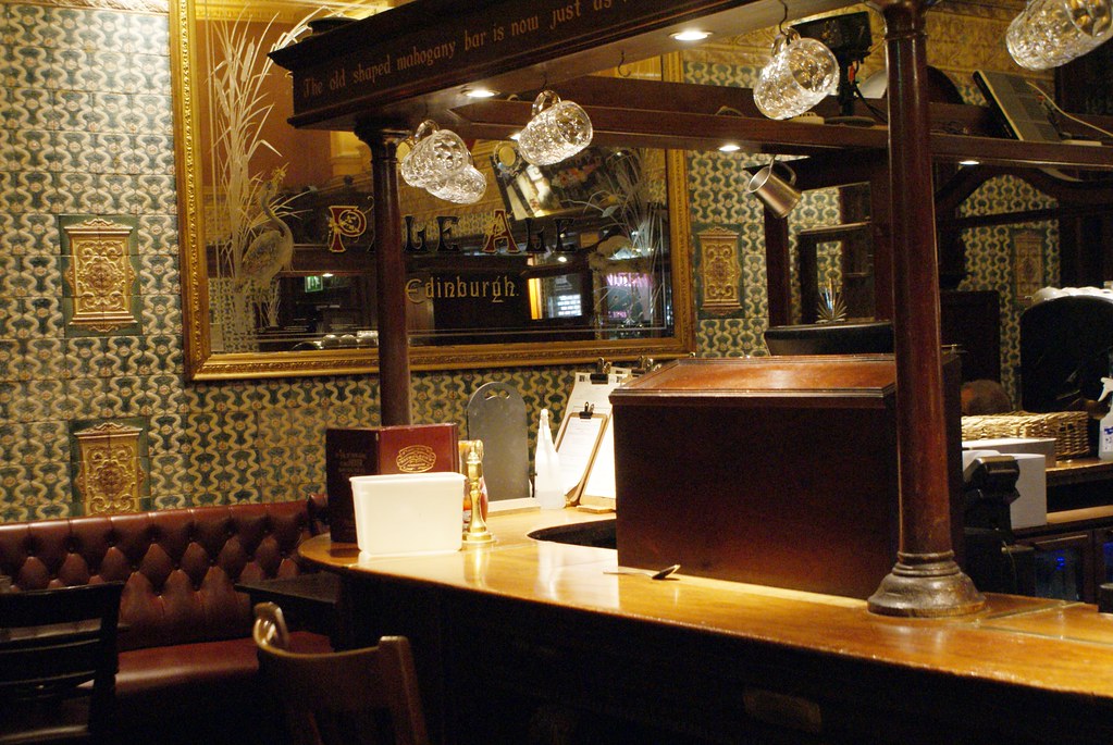 Le pub historique The Kenilworth à Edimbourg.