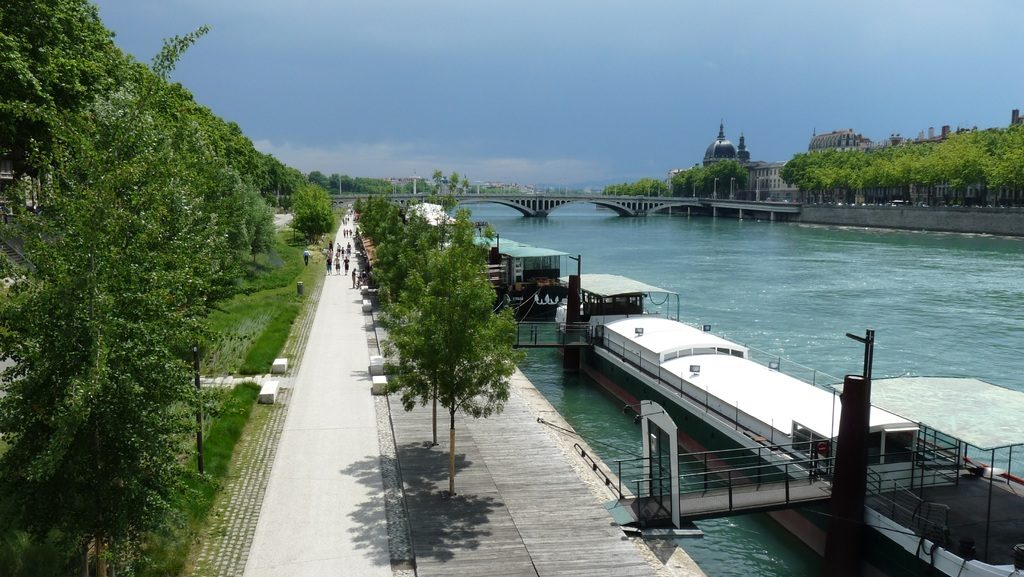 La marquise est une péniche des berges du Rhône à Lyon.