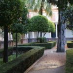 Quartier du centre de Séville : Animation des rues et calme des palais