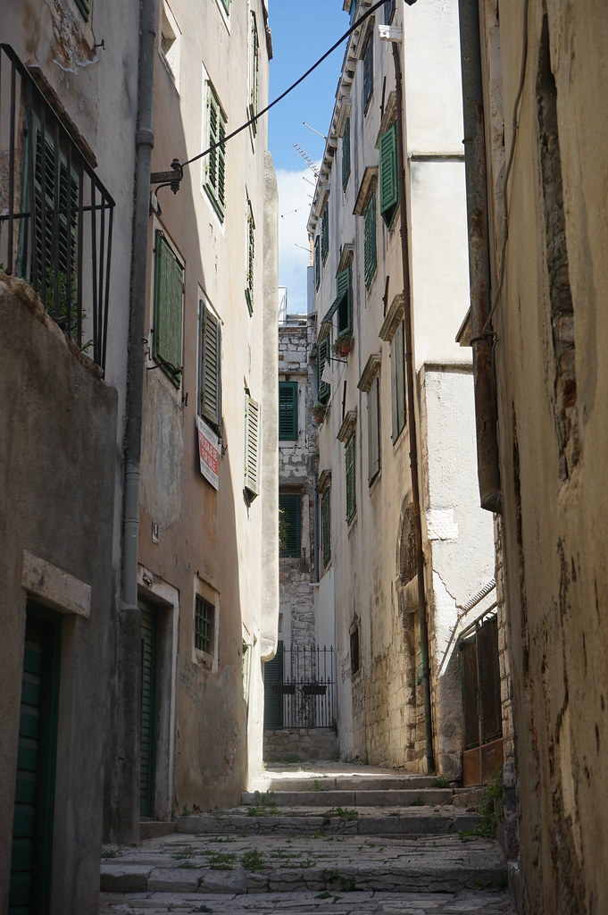 Ruelle du centre historique de Sibenik.