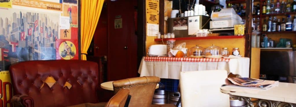 Bar de la Fourmi dans le quartier de Gracia à Barcelone.