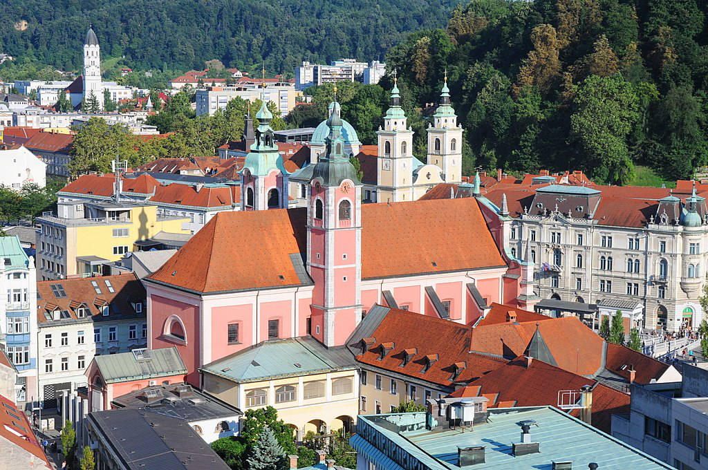Lire la suite à propos de l’article 10 raisons d&rsquo;aller découvrir la capitale slovène Ljubljana