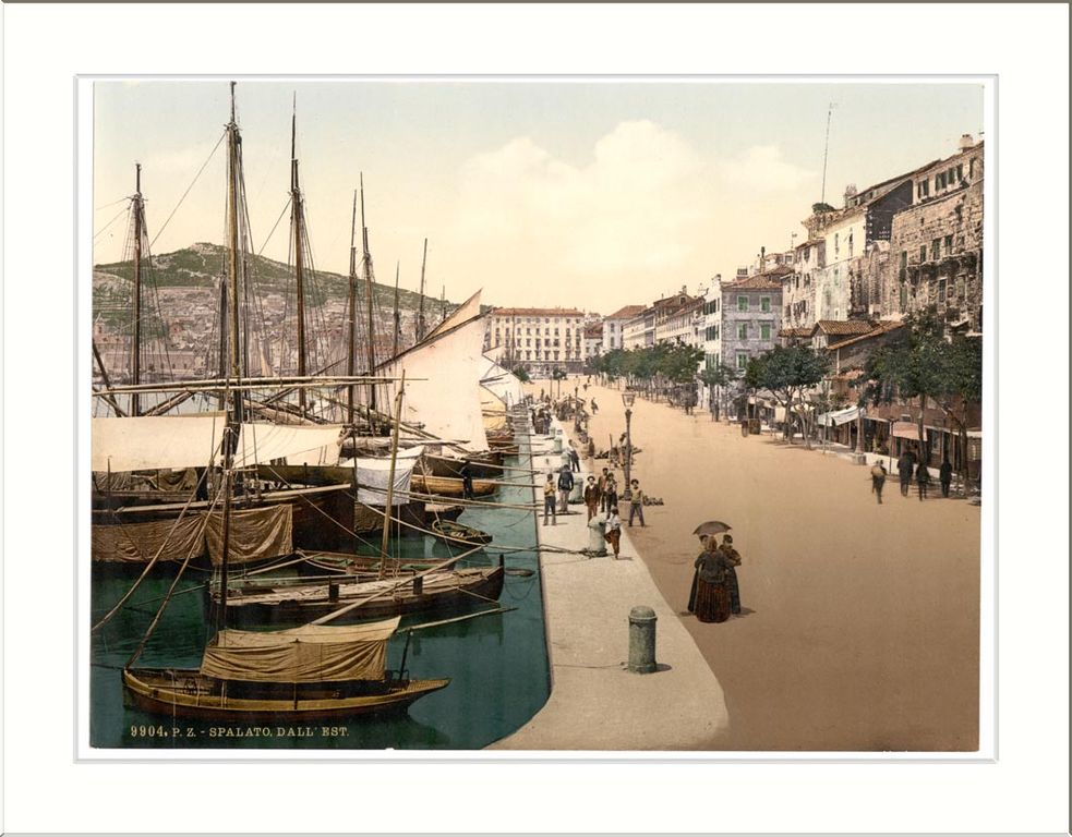 Split en 1900 : Promenade de bord de mer ou Riva.