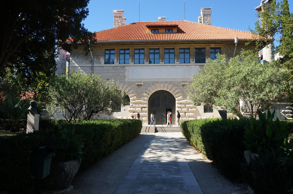 Batiment du musée d'archéologie antique.