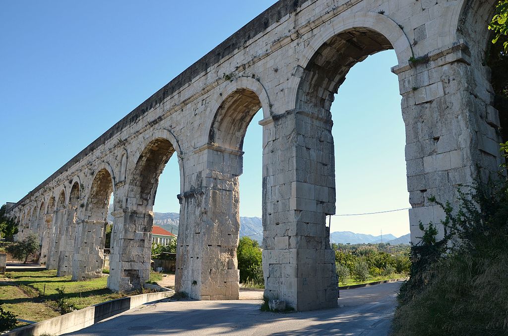 Aqueduc entre Split et Solin - Photo de Carole Raddato - Licence ccbysa 2.0