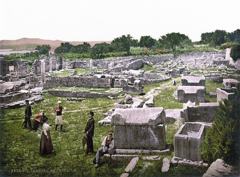 Redécouverte de l'antiquité à Salona vers 1900.