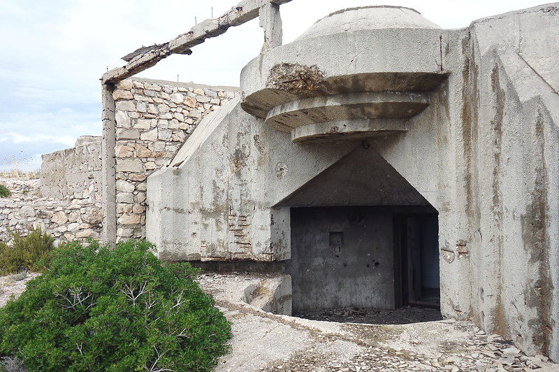 Bunker sur l'île de Vis.