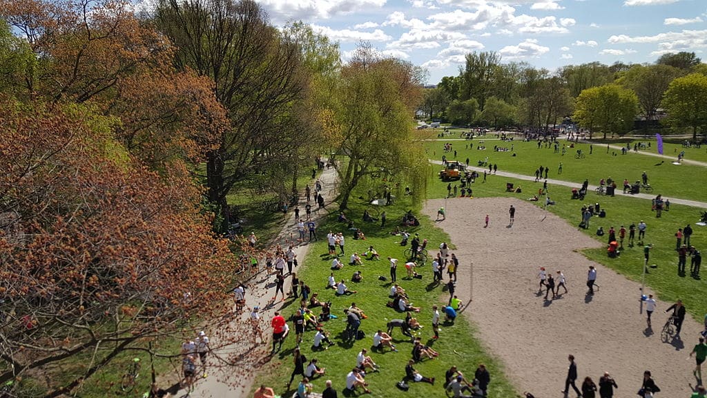 Parc de Rålambshovsparken sur l'île Kungsholmen - Photo de Jan Ainali - Licence CCBYSA 4.0