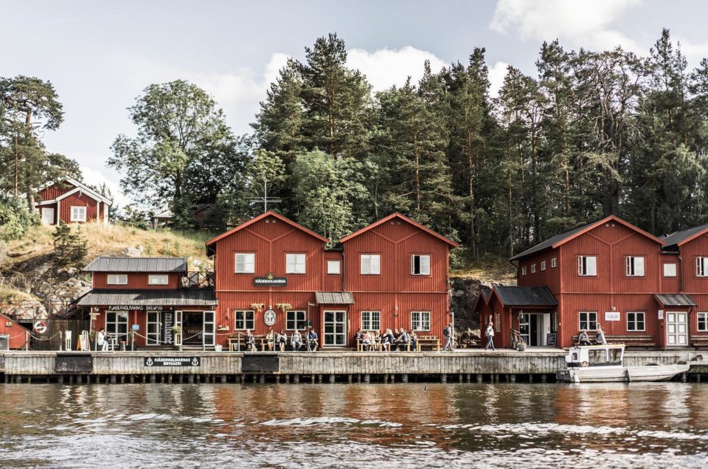 Microbrasserie Fjaderholmarnas Bryggeri au large de Stockholm.