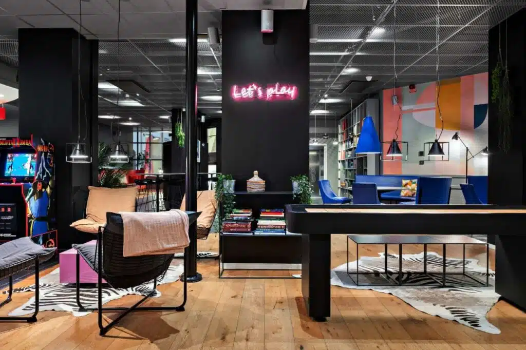 Dans l'hotel Aiden Best Western Stockholm City.