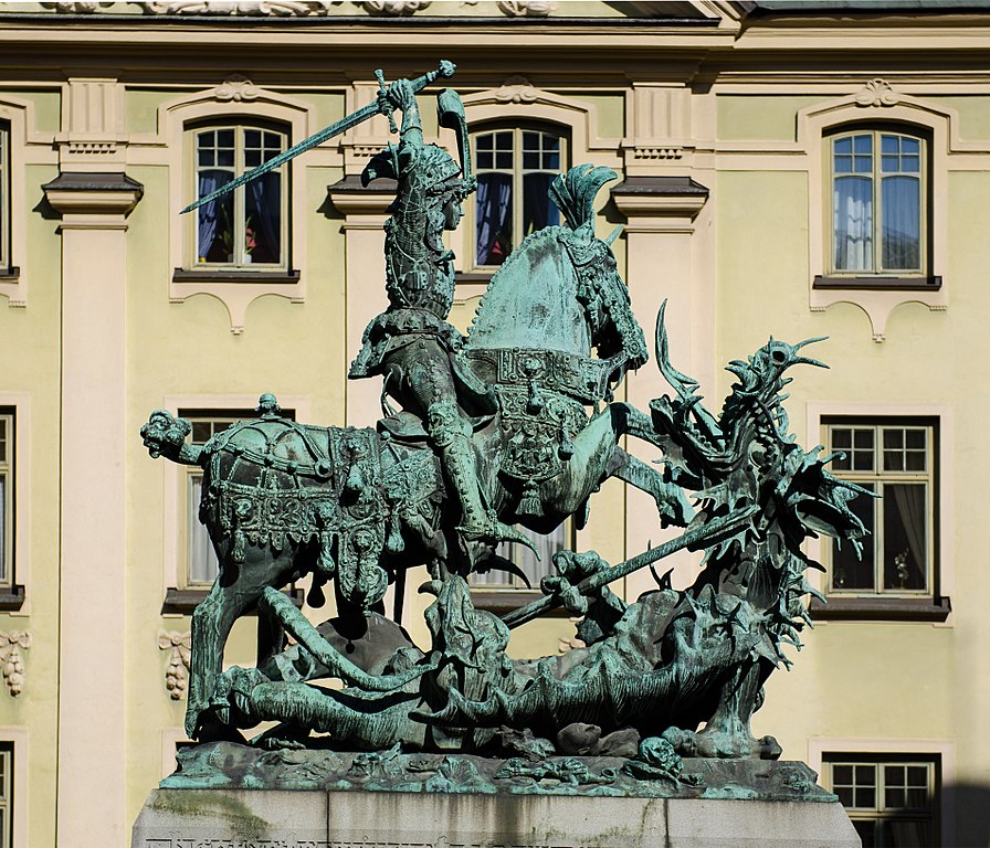Copie en bronze de la statue de Saint Georges dans Gamla Stan. Photo d'Arid Vagen - Licence CCBYSA 3.0