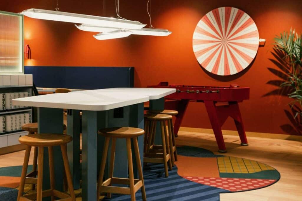 Dans l'hotel Scandic GO à Stockholm.