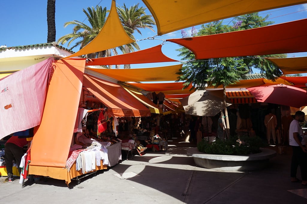 Souk au-dessus du Grand Socco à Tanger.