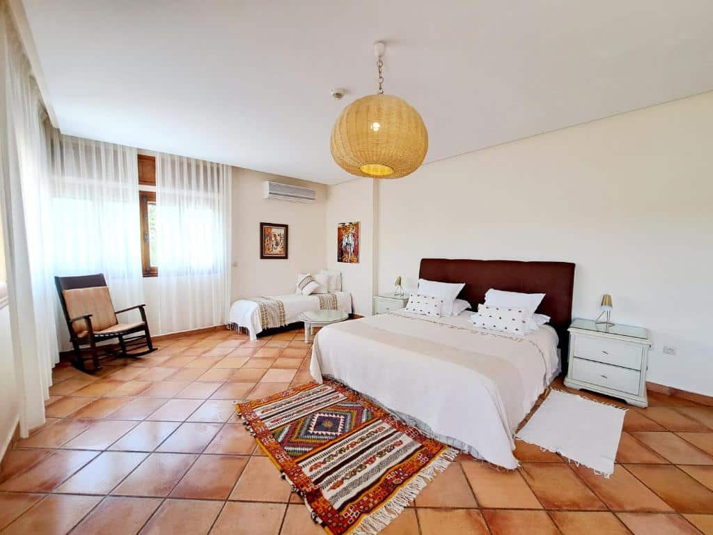 Chambre de l'hotel Dar Tanja à Tanger.