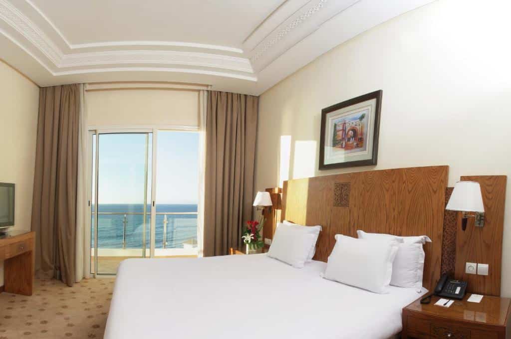 Chambre de l'Hotel Grand Mogador Sea View Spa à Tanger.