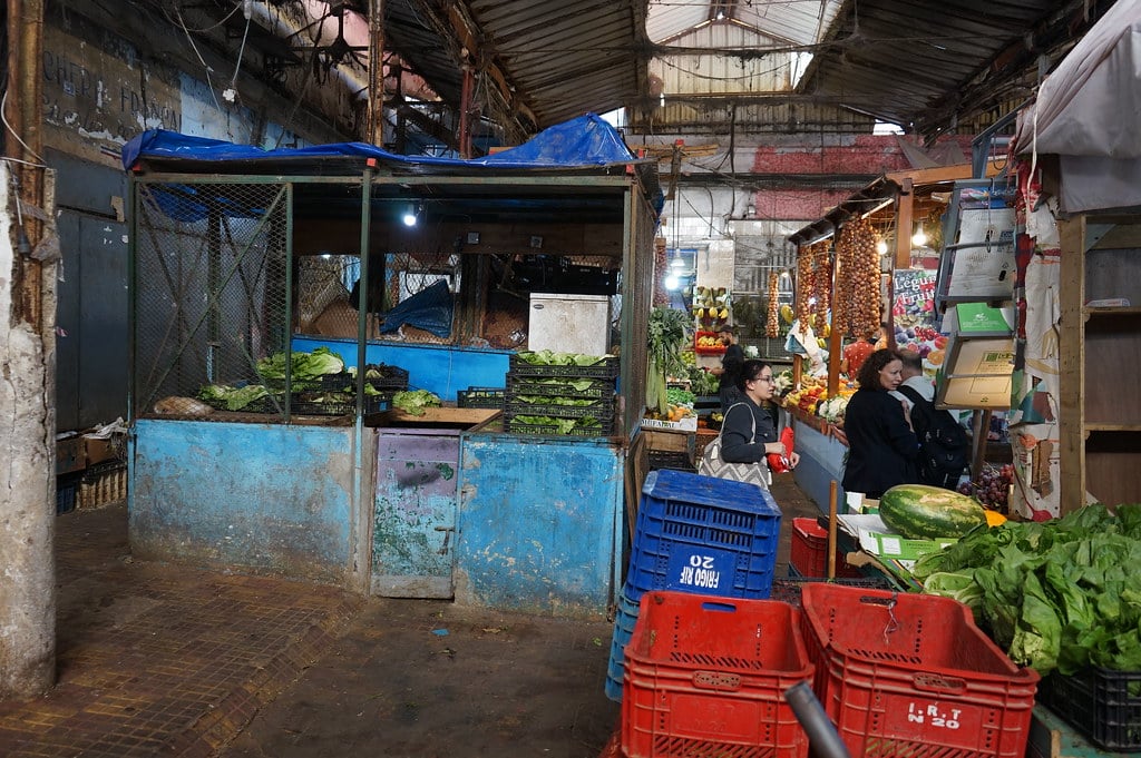 Dans le marché central de Tanger avant une rénovation à venir (?).