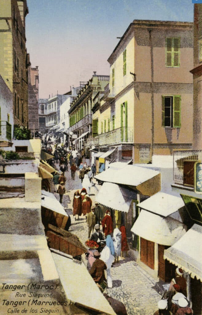Rue Siaguine dans la Médina de Tanger début 1900.