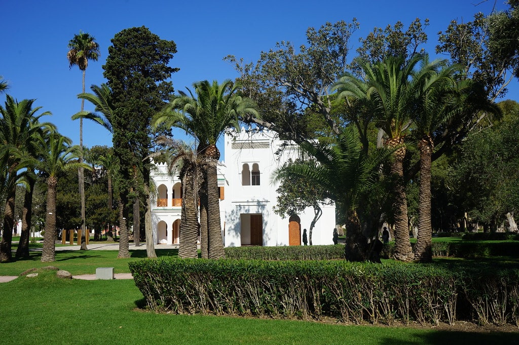 Dans le jardin de la Villa Harris à Tanger.