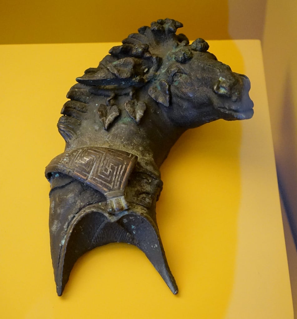 Applique décorative romaine en bronze dans le Musée de la Casbah à Tanger.