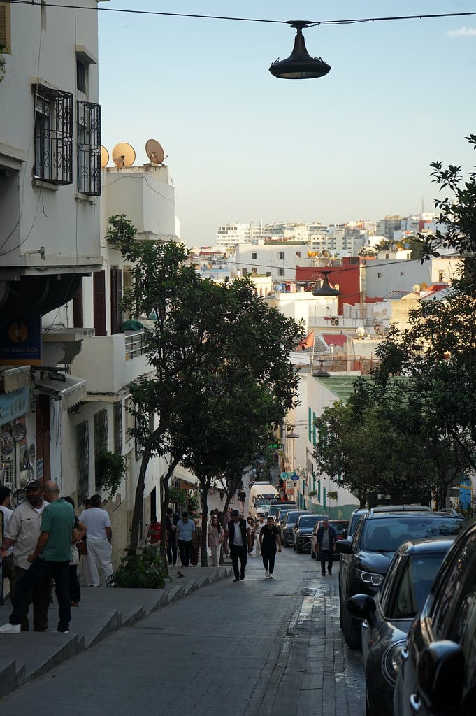Dans le quartier de Marshan en route vers la Casbah à Tanger.