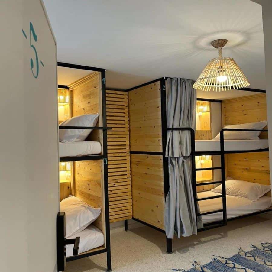 Dortoir de l'auberge Socco hostel à Tanger.