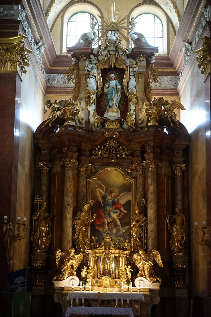 Autel de l'église Saint Michel à Olomouc.