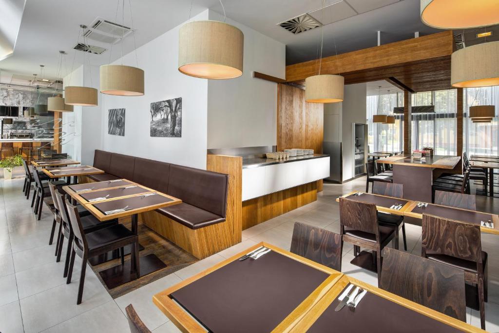 Café-restaurant de l'Hotel Comfort Hotel Olomouc Centre.