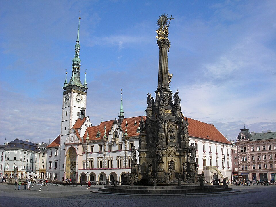 Colonne de la Sainte Trinité à Olomouc : Délire baroque mortel