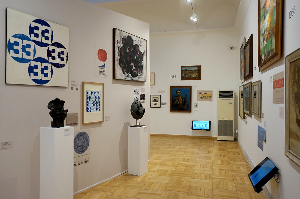 Salle d'expo du Musée d'art moderne d'Ostrava (GVUO).