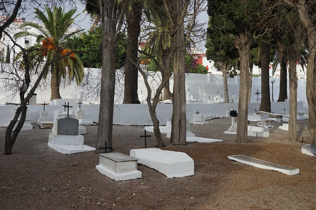 Dans le cimetière militaire espagnol de Tétouan.