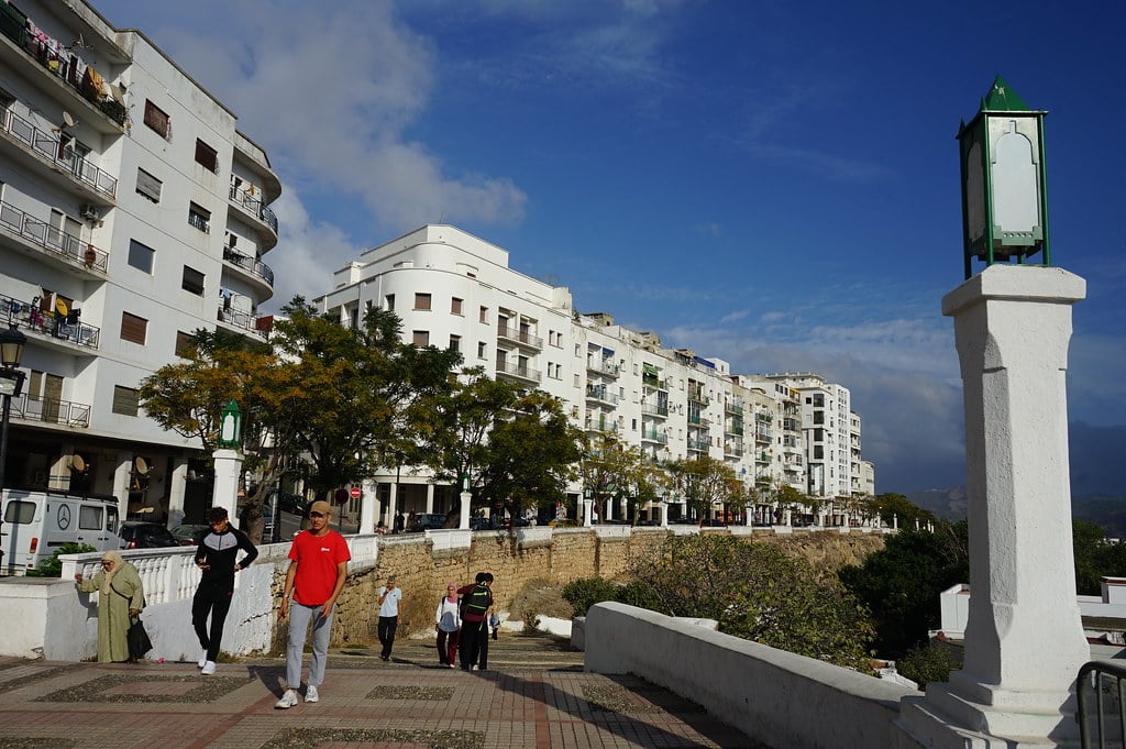 Escalier reliant l'avenue Moulay El Abbas à Tétouan.