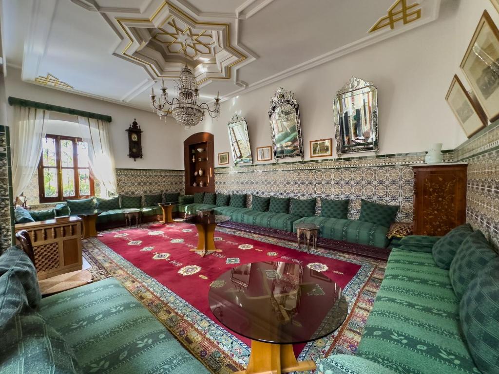Dans l'hotel Dar Achaach à Tetouan.