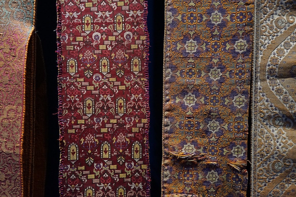 Ceintures dans le Musée ethnographique Bab Okla à Tétouan.