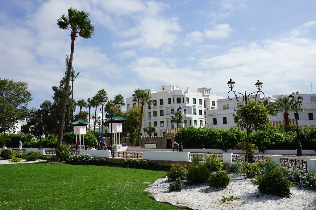 Sur la place Feddan à Tétouan.