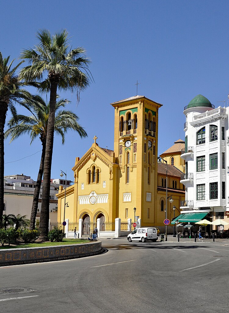 Iglesia de Nuestra Senora de las Victorias dans la Nouvelle Ville de Tétouan (quartier El Ensanche) - Photo de P.Hughes - Licence ccby 4.0